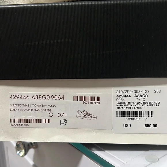 GUCCI SHOES - Picture 2 of 8